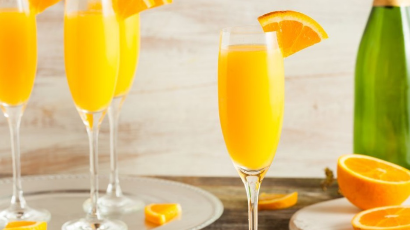 cocktail mimosa à base de Champagne et d'orange