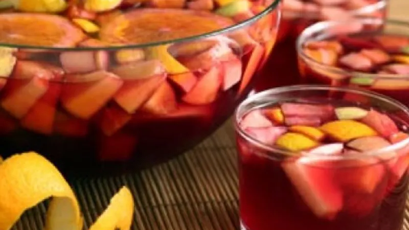 Sangria rouge vin espagnol cocktail